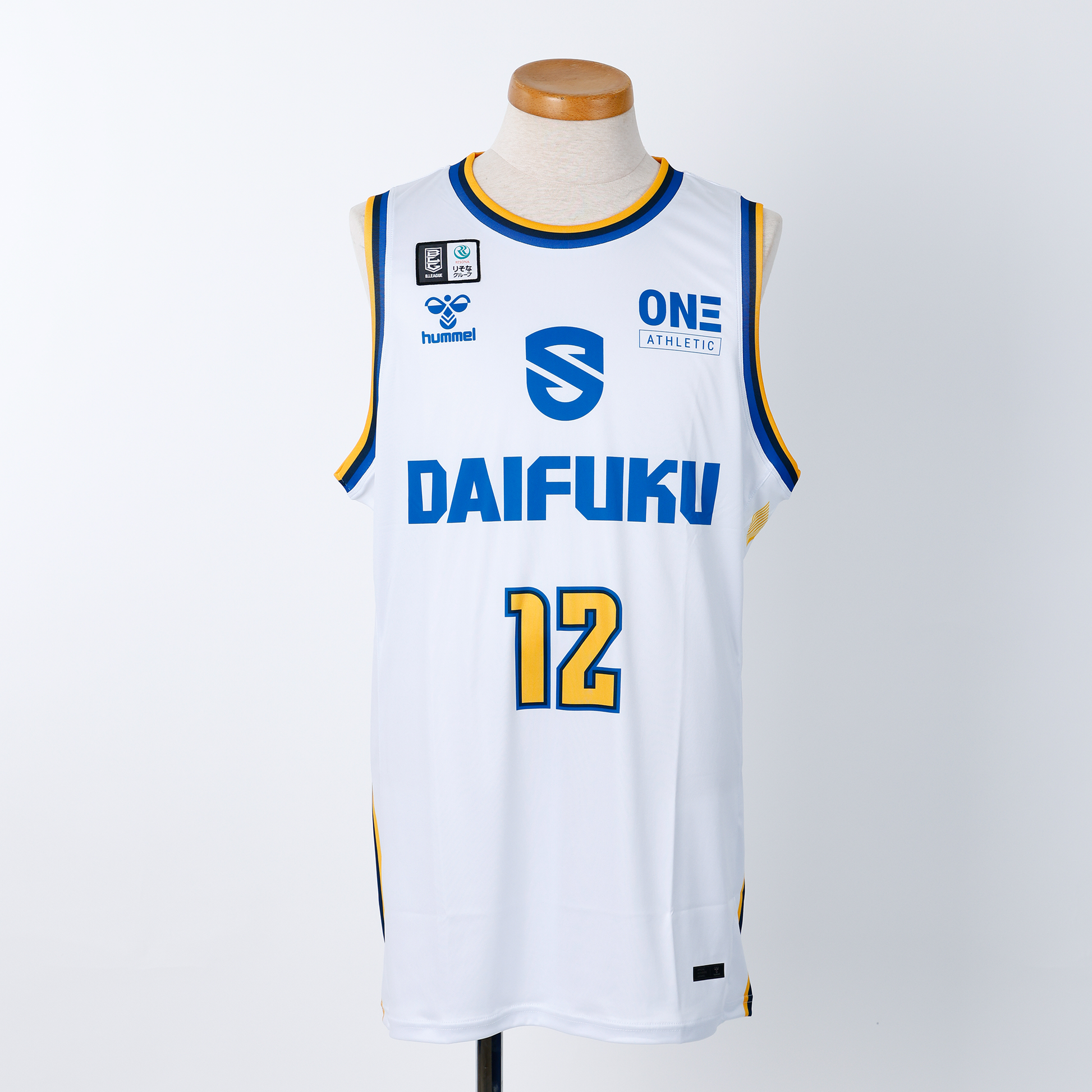 予約受注販売】2026-27 オーセンティックユニフォーム(AWAY) XO~XO4 予約受注販売】2026-27 オーセンティックユニフォーム(AWAY) XO~XO4