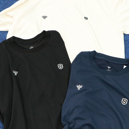 【hummel】エンブレム刺繍ワッペン  Tシャツ