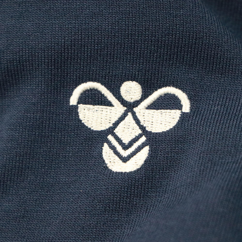 【hummel】エンブレム刺繍ワッペン  Tシャツ